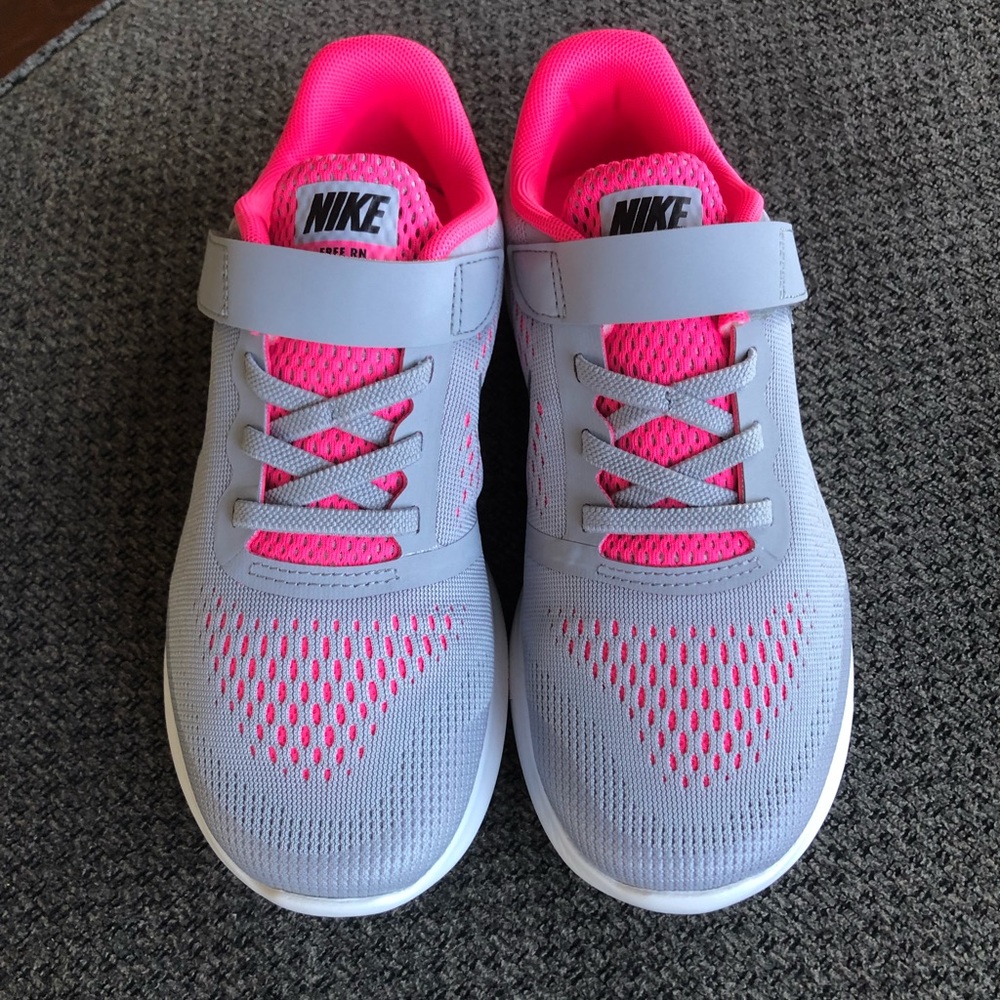 Girls Nike Free RN